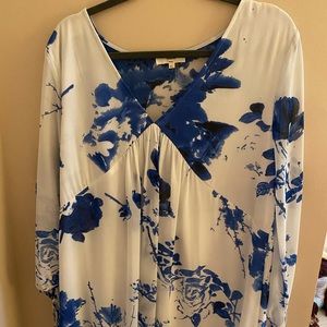 entro Blue Floral Long Sleeve Dress
